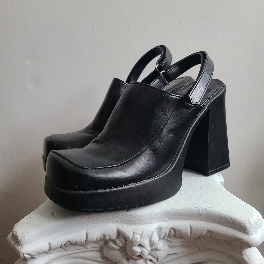 Lower East Side Black Faux Leather Sling Back Heels 7.5